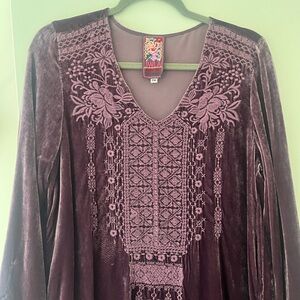 WILA Velvet Embroidered V-Neck Tunic in Plum